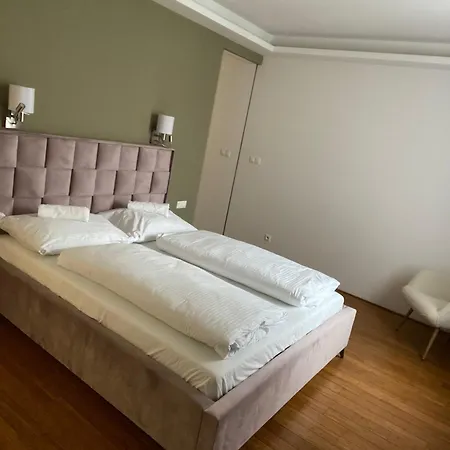 Old Town Apartamento *